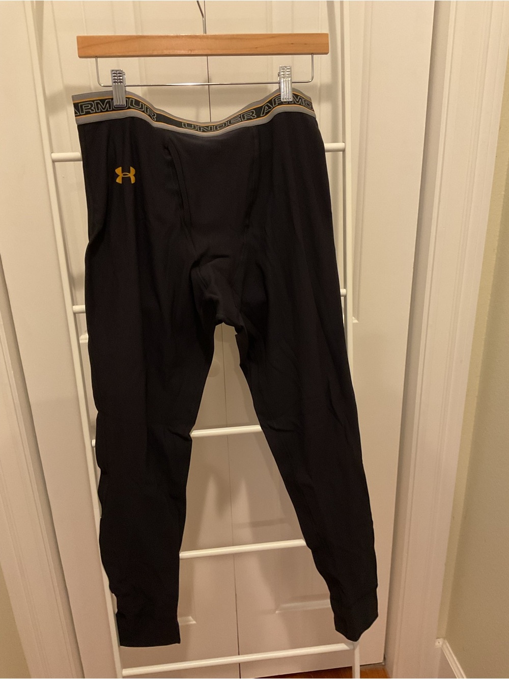 Under Armour Black Performance Apparel Coldgear